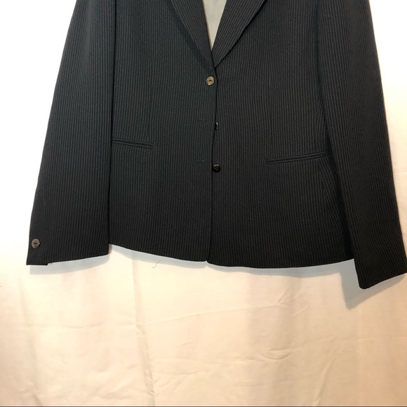 Jacket - Picture 1 of 3